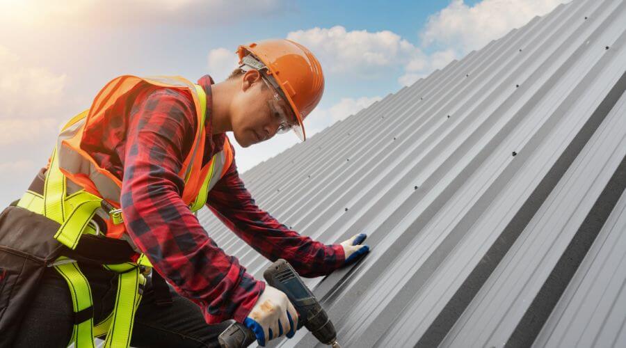 Expert new roof installation services in New Salem, IL